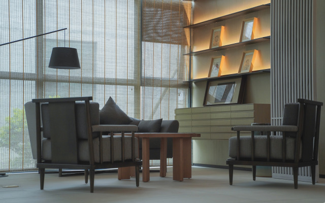 Yinju Jingde Art Hotel