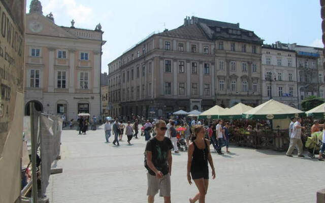 Main Market Square Apartment