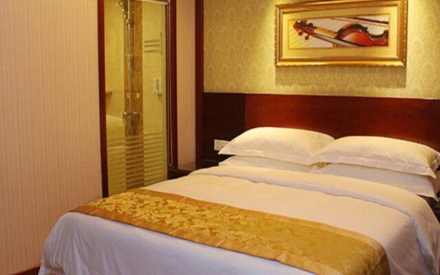 Yichang Vienna Hotel Wanda Branch