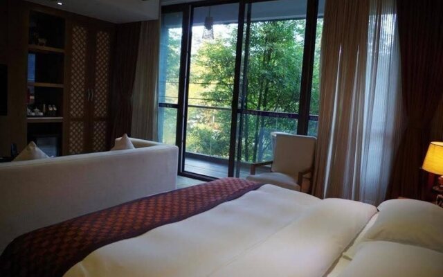 Hui Feng Hotel