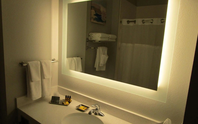 Best Western Plus Bonham