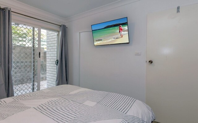 Sunset Towers, Unit 3/25 Donald Street