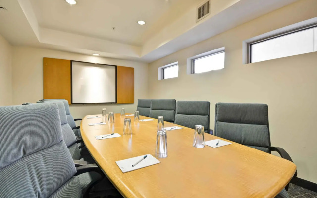 Homewood Suites by Hilton Dallas-Frisco