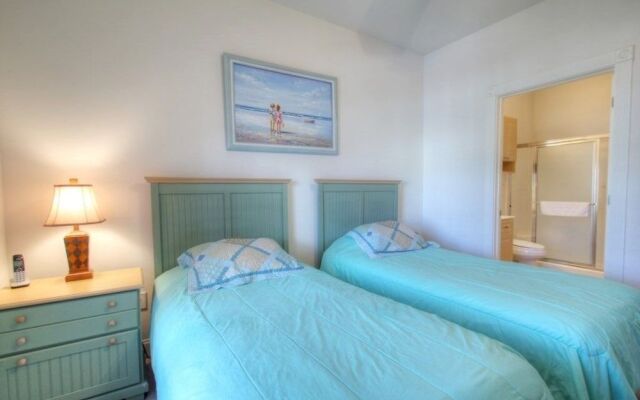 Magnolia Pointe 304 4811 2 Br condo by RedAwning
