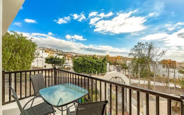 Modern apartment in Parque Royal I