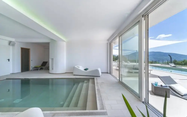Villa Montefalcone 8 by Marche Holiday Villas