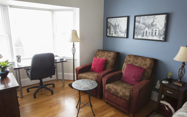 Loudoun Valley Manor