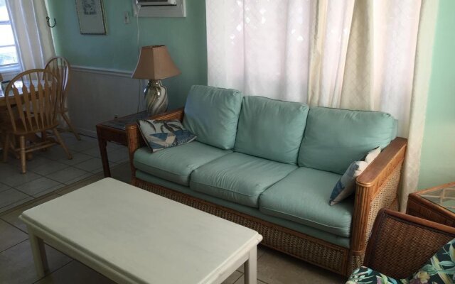 Sea Scape Oceanfront Motel