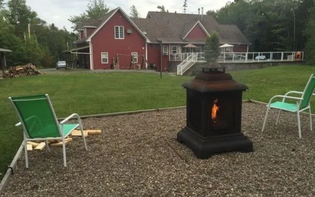 Snowflake Manor Bed & Breakfast