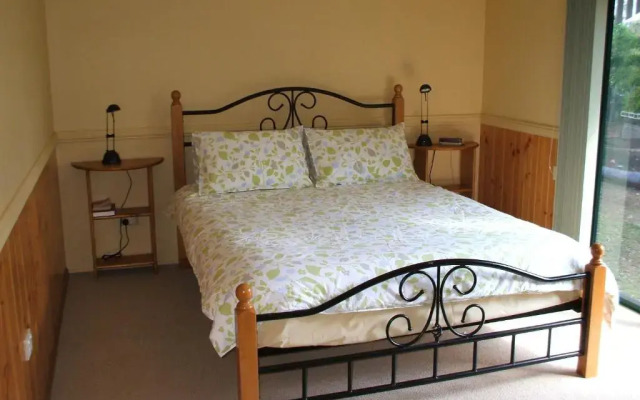 Bungadoo Country Cottage