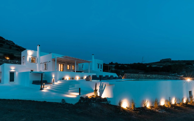 Ventu Paros Villa