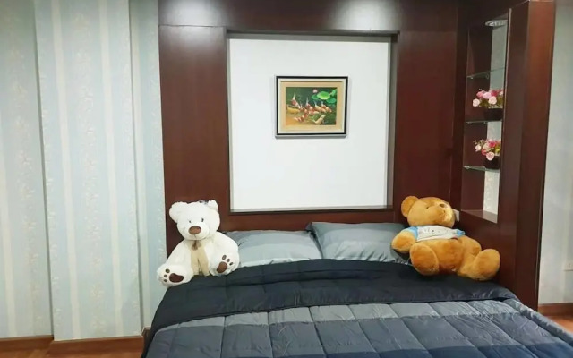 Perfect Condominium