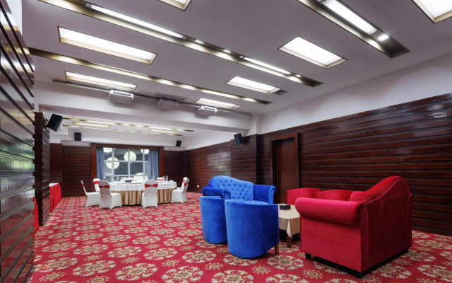 Sun Flower Hotel and Residence