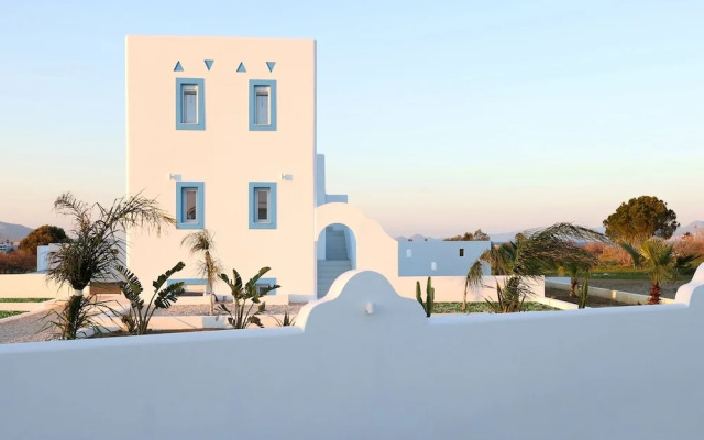 Xenos Villa 5 With a Private Pool Near the sea
