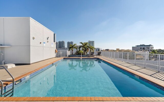 CocoStyle Loft Apartments by SV Rentals