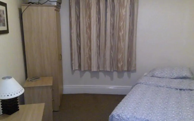 The Knowsley B&B