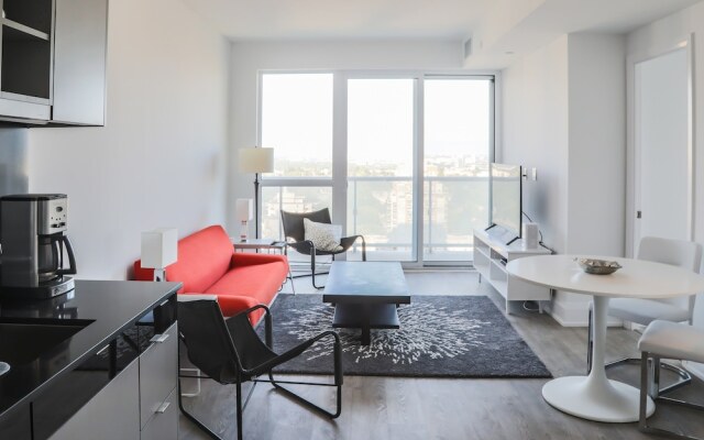 Modern 2 Bedroom Yonge and Eglinton Condo