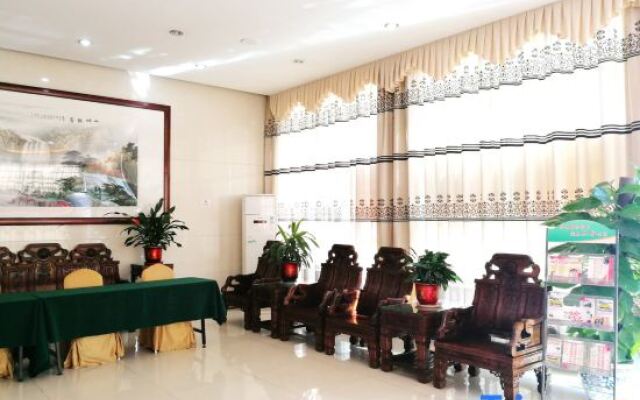 Overseas Chinese Hotel