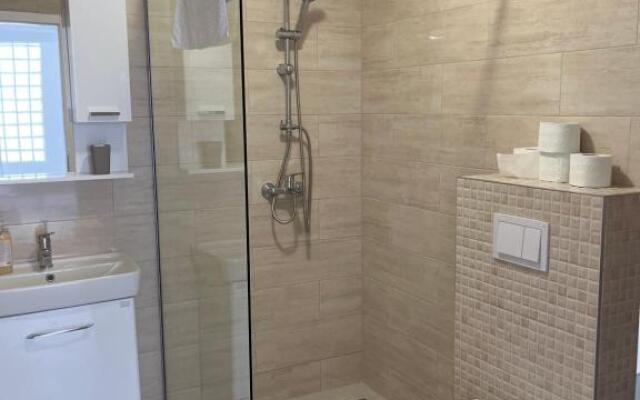 Outstanding large apartment for 6+2