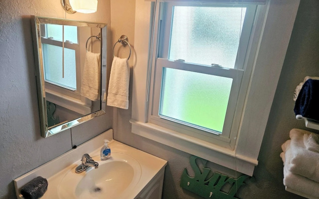 Paradise Cove at Lemon Bay