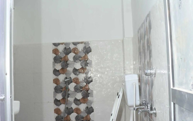 SPOT ON 87876 Gajadhar Rest House