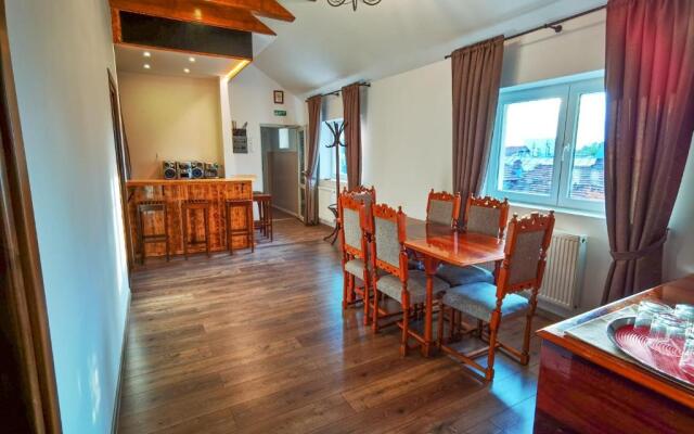 Apartament 2 camere - Casa Divertis