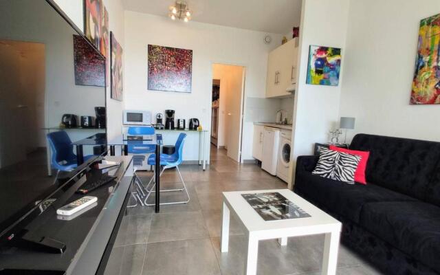 Appartement Villeneuve-Loubet, 1 pièce, 4 personnes - FR-1-252A-27
