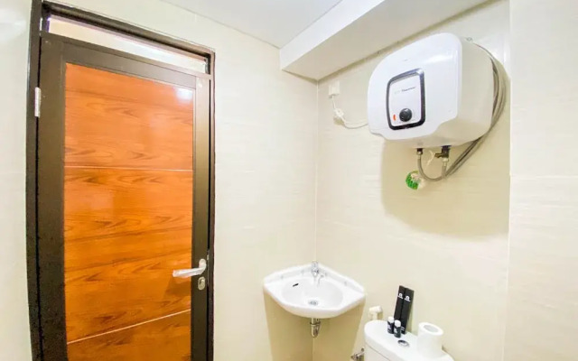 Cozy & Homey 1BR at Gateway Pasteur Apartment