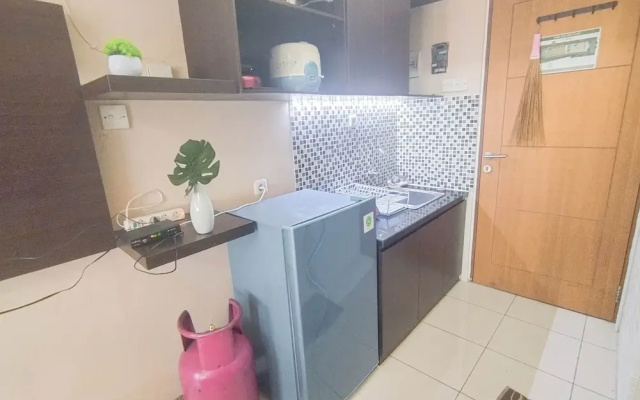 Studio Minimalist And Warm At Pavilion Permata Apartment