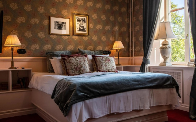 Hotel Pigalle