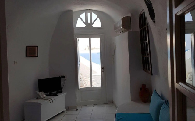 Thirea Suites & Studios - Adults Only