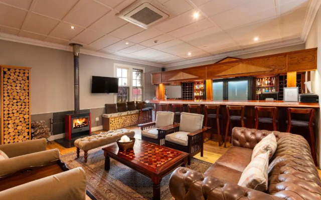 Queen’s Hotel by BON Hotels