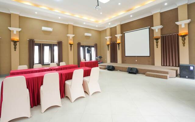 Avila Ketapan Rame Hotel