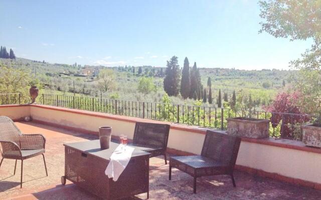 Lovely Nest on the Florentine Hills