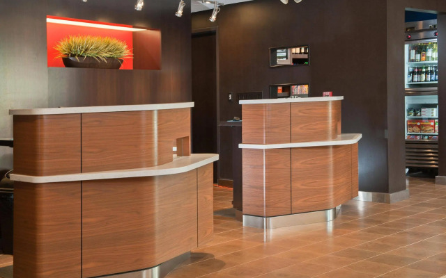 Courtyard by Marriott Charlotte Southpark