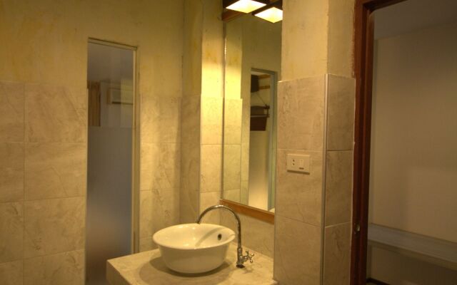 Baan Bandalay Hotel