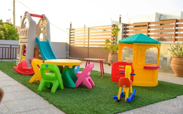 Marie Nicol Apartments 2