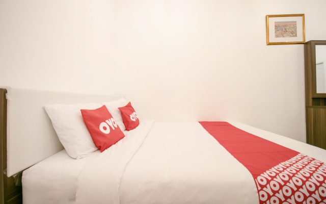 OYO 568 Art Hotel Hua Lamphong - Hostel