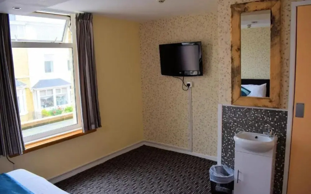 The Clarendon Hotel