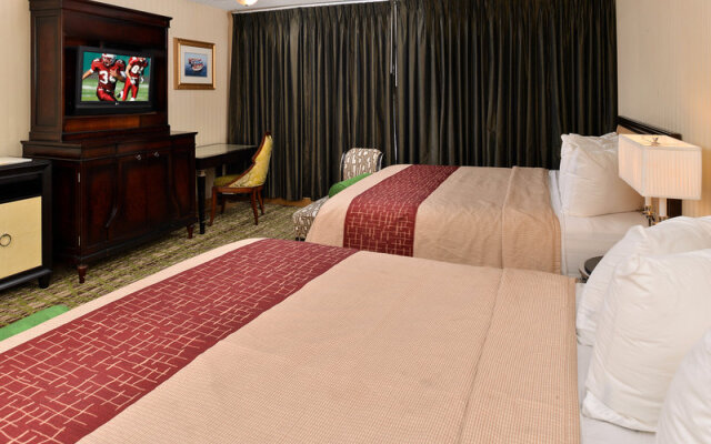 Rodeway Inn & Suites