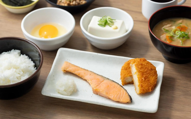 Four Points Flex by Sheraton Yokohama West