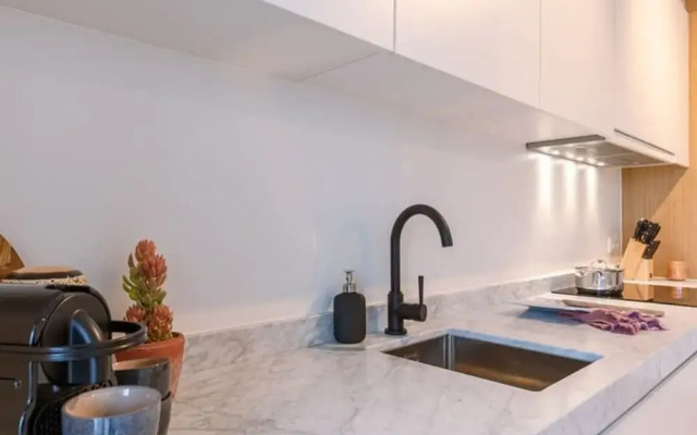 Luminous Family Apartment With Magnificent View