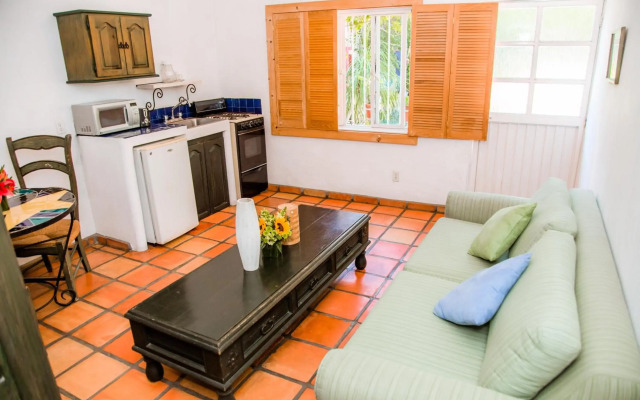 Los Milagros Hotel