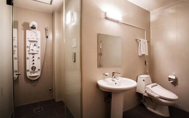 Brown Dot Hotel - Suwon City Hall