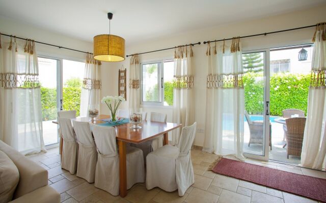 Villa Skyros
