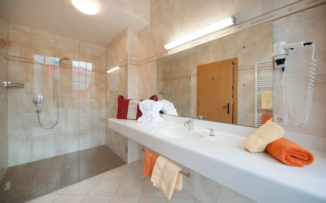 KERSCHDORFER - wohlfühlhotel garni · adults only