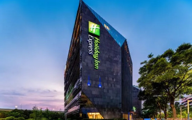 Holiday Inn Express Shanghai Hongqiao CBD