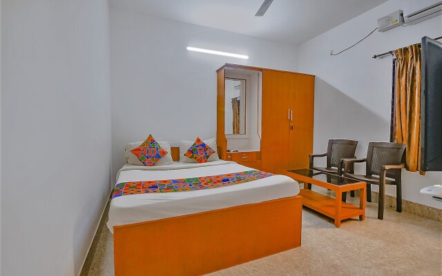 FabHotel Joy's Residency