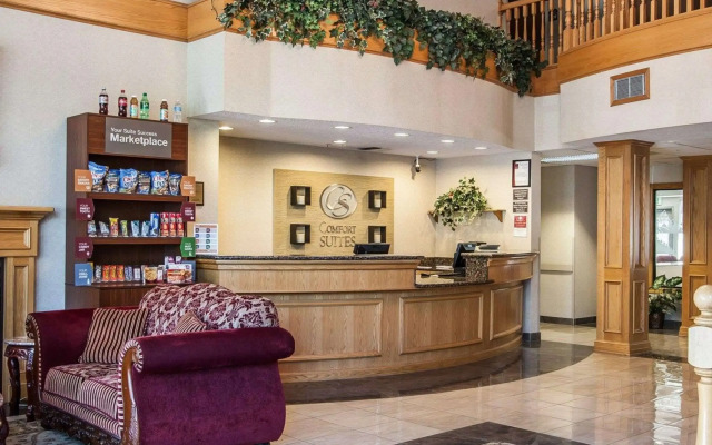 Comfort Suites Clackamas