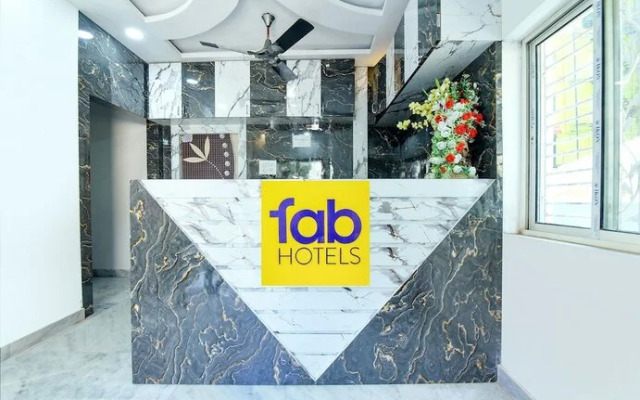Fabhotel Amar Raj Regency